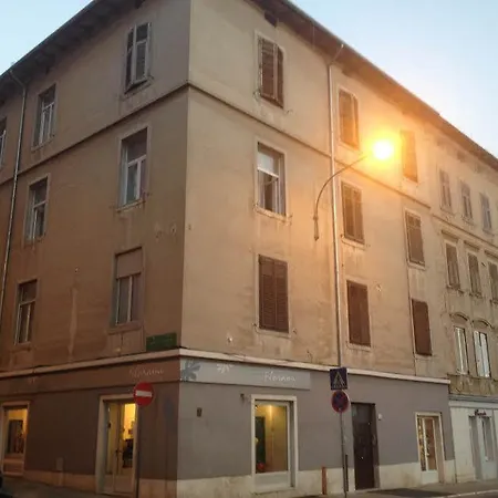Auberge de jeunesse Ljiljana