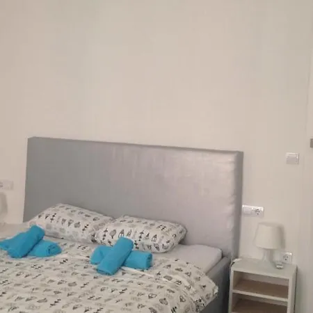 بيت شباب Ljiljana